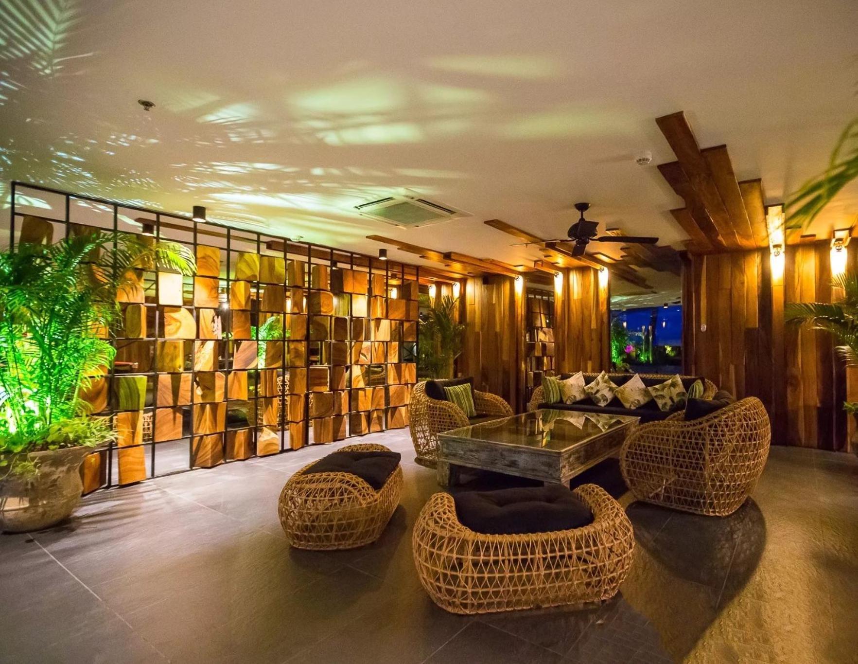 Luxurious Beachfront Pattaya Dış mekan fotoğraf