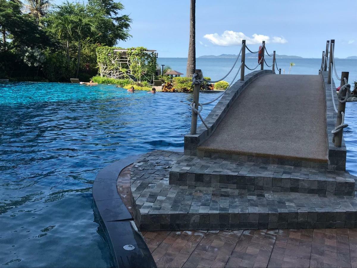 Luxurious Beachfront Pattaya Dış mekan fotoğraf