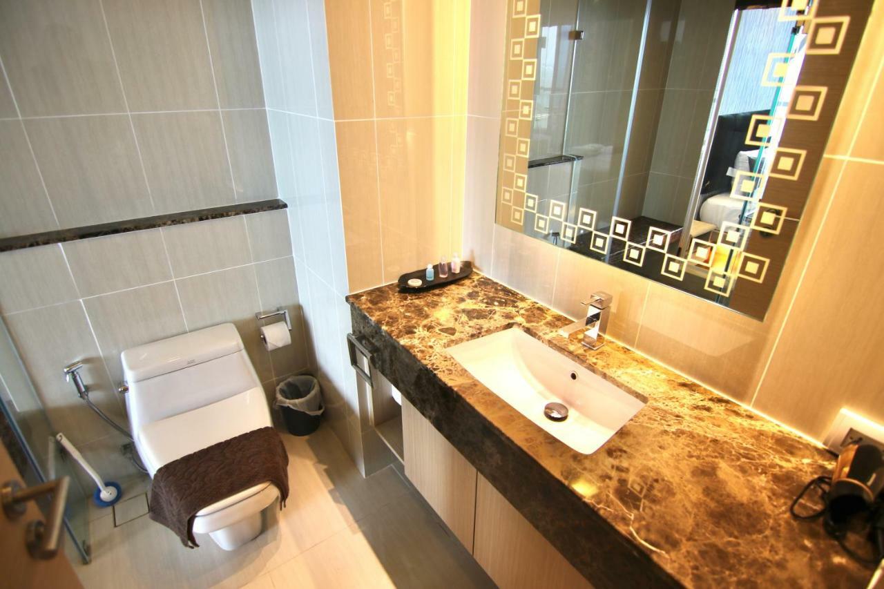 Luxurious Beachfront Pattaya Dış mekan fotoğraf