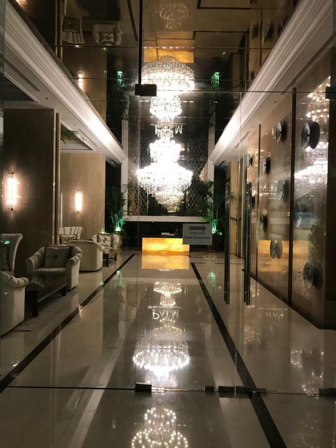Luxurious Beachfront Pattaya Dış mekan fotoğraf