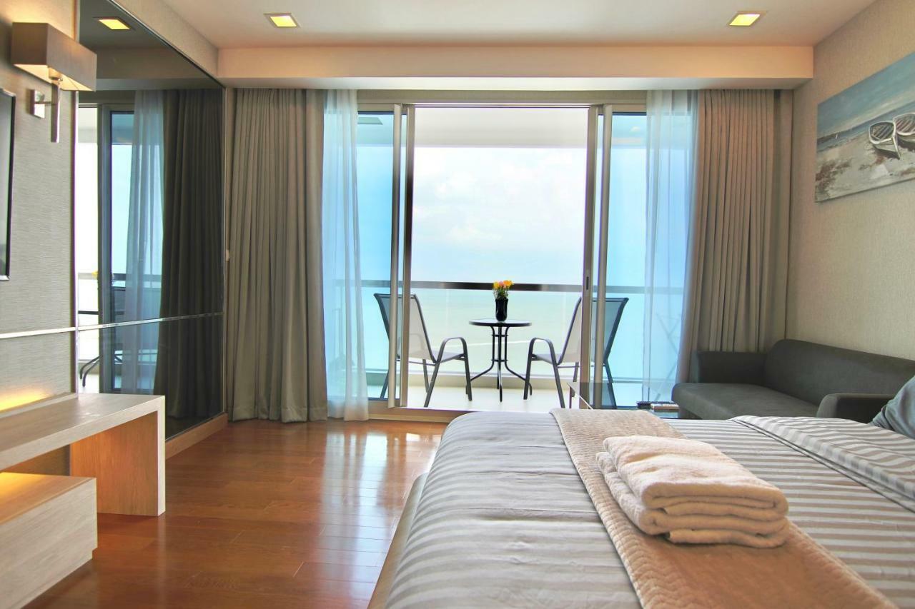 Luxurious Beachfront Pattaya Dış mekan fotoğraf