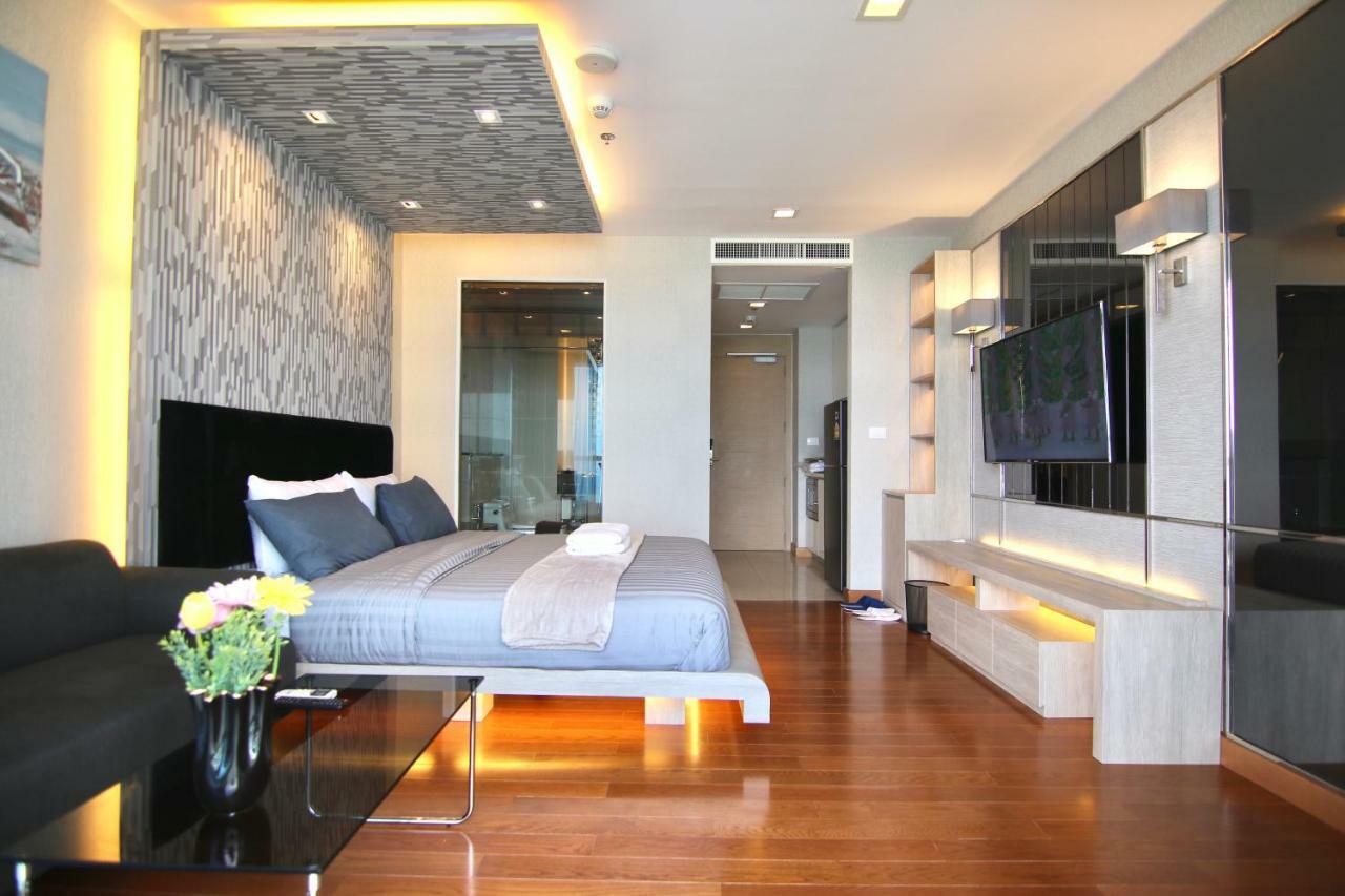 Luxurious Beachfront Pattaya Dış mekan fotoğraf